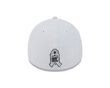 Gorra 3930 Salute To Service 24 New Era Los Angeles Chargers