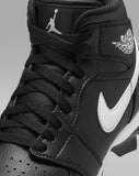 Zapato Cleats Nike Jordan 1 Mid 25 Youth Negro